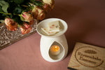 Load image into Gallery viewer, Handmade Lily Rose Cottage Wax Melts
